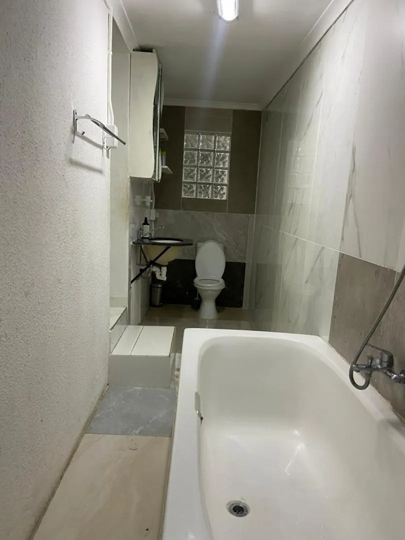 Aa Guest House Goodwood Cape Town Apartment